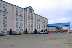 Отель Lakeview Inn & Suites Fort Saskatchewan в городе Форт-Саскачеван, Канада