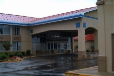 Отель Holiday Inn Express Wheeling-East в городе Триадельфия, США