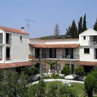Отель Georgina Apartments в городе Мораитика, Греция