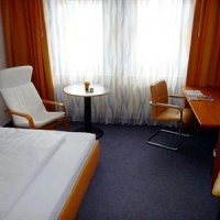 Отель Hotel Gastehaus Linden в городе Вольфенбюттель, Германия