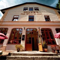 Отель Hotel Pod Sikmou Vezi в городе Holin, Чехия