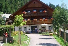 Отель Gasthof Dorfschenke в городе Шталль, Австрия