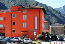 Отель Hotel Al Viennese в городе Ала, Италия