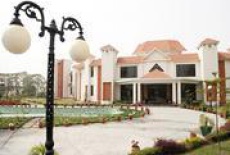 Отель Naturoville Luxury Vedic Resort в городе Булавала, Индия