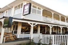 Отель Governors Bay Hotel в городе Гавернорс Бэй, Новая Зеландия
