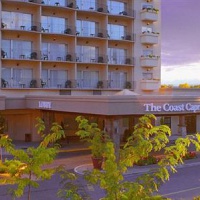 Отель Coast Capri Hotel Kelowna в городе Келоуна, Канада