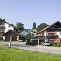 Отель Hotel Rebekka mit Haus am Bruhl в городе Баденвайлер, Германия