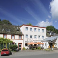 Отель Hotel Zur Post Deudesfeld в городе Дойдесфельд, Германия
