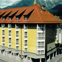 Отель Alpinpark в городе Инсбрук, Австрия