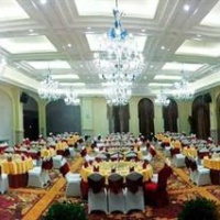 Отель Yuanyang Shangzhai Hot Spring Hotel в городе Синьсян, Китай