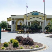 Отель Quality Inn & Suites Mooresville в городе Мурсвилл, США