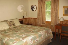 Отель Bear Tree Lodge в городе Мередит, США