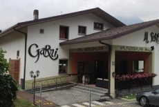 Отель Ristorante Garni Al Sert в городе Верчея, Италия