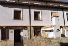 Отель Los Pinares De Rodeno Casas Rurales S.L. в городе Талаюэлас, Испания