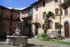Отель La Sorgente Della Luna в городе Грандола-ед-Унити, Италия