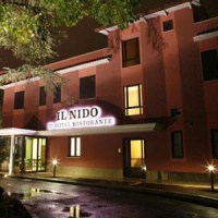 Отель Il Nido Hotel e Ristorante в городе Априлия, Италия