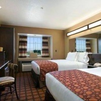 Отель Microtel Inn & Suites Council Bluffs в городе Каунсил-Блафс, США