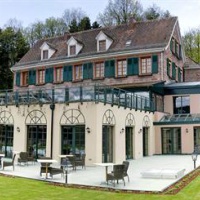 Отель Les Violettes в городе Жунголс, Франция