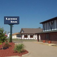 Отель Lyons Inn в городе Лайонс, США