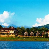 Отель Pornpailin Riverside Resort в городе Сангкхла Бури, Таиланд