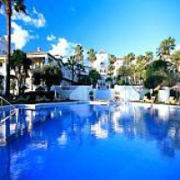 Отель Las Dunas Beach Hotel and Spa в городе Эстепона, Испания