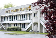 Отель Premiere Classe St Quentin en Yvelines Elancourt в городе Трап, Франция