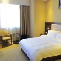 Отель Universal Hotel Wuzhou в городе Учжоу, Китай