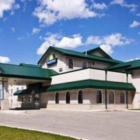 Отель Days Inn & Suites Winkler в городе Уинклер, Канада