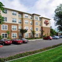 Отель Residence Inn Cypress Los Alamitos в городе Сайпресс, США