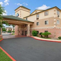 Отель Days Inn & Suites Stone Oak в городе Сан-Антонио, США