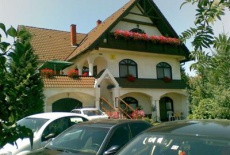 Отель Zsoli Vendeghaz в городе Альшопахок, Венгрия