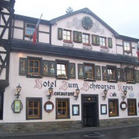 Отель Hotel Zum Schwarzen Kreuz в городе Альтенар, Германия