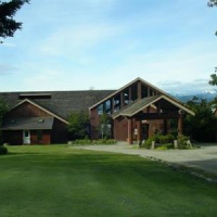 Отель Tsa-Kwa-Luten Lodge в городе Cape Mudge, Канада