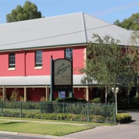 Отель The Lawson Motor Inn в городе Уогга-Уогга, Австралия