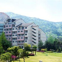 Отель Kumho Seorak Resort в городе Сокчхо, Южная Корея