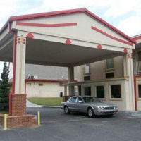 Отель Fair Bridge Inn & Suites в городе Мак-Доно, США