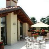Отель Bed & Breakfast Airport Bergamo di Silvia в городе Моццо, Италия