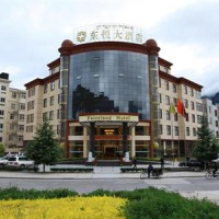 Отель Linzhi Dong Yue Hotel в городе Ньингчи, Китай