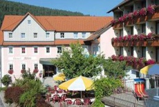 Отель Familotel Baren Hotel Seewald в городе Зеевальд, Германия