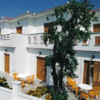 Отель Okeanis Apartments в городе Коропи, Греция