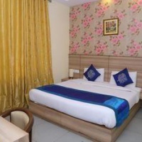 Отель OYO Rooms Paras Down Town Mall в городе Зиракпур, Индия