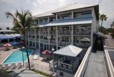 Отель Pirate's Cove Resort and Marina в городе Port Salerno, США