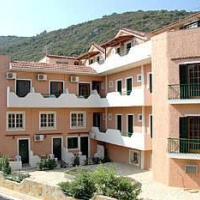 Отель Santa Irena в городе Порос, Греция