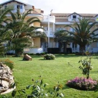Отель Andriana Apartments в городе Агиос Георгиос, Греция