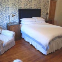 Отель Number 29 Bed & Breakfast в городе Йовил, Великобритания