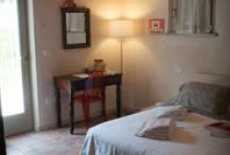 Отель L'Isolo Bed and Breakfast в городе Монцамбано, Италия