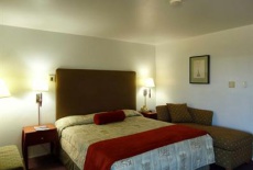 Отель Maple Inn & Suites Los Banos в городе Лос Банос, США