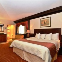 Отель BEST WESTERN the Inn at Smithfield в городе Платтсбург, США