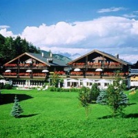 Отель La Collina Hotel Grachen в городе Грэхен, Швейцария
