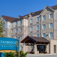 Отель Staybridge Suites Toronto Mississauga в городе Миссиссога, Канада